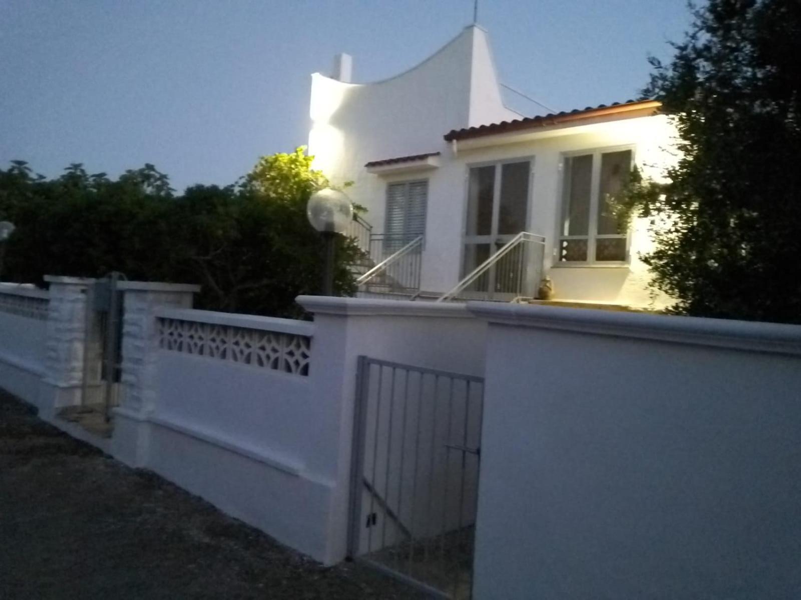 Villetta Da Zio Marcello 오스투니 외부 사진